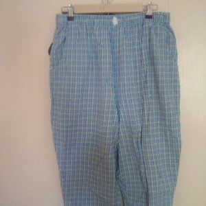 Blue little checkered capris